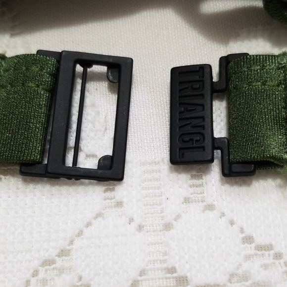 3T Triangl army green crochet top s+ - Picture 4 of 4